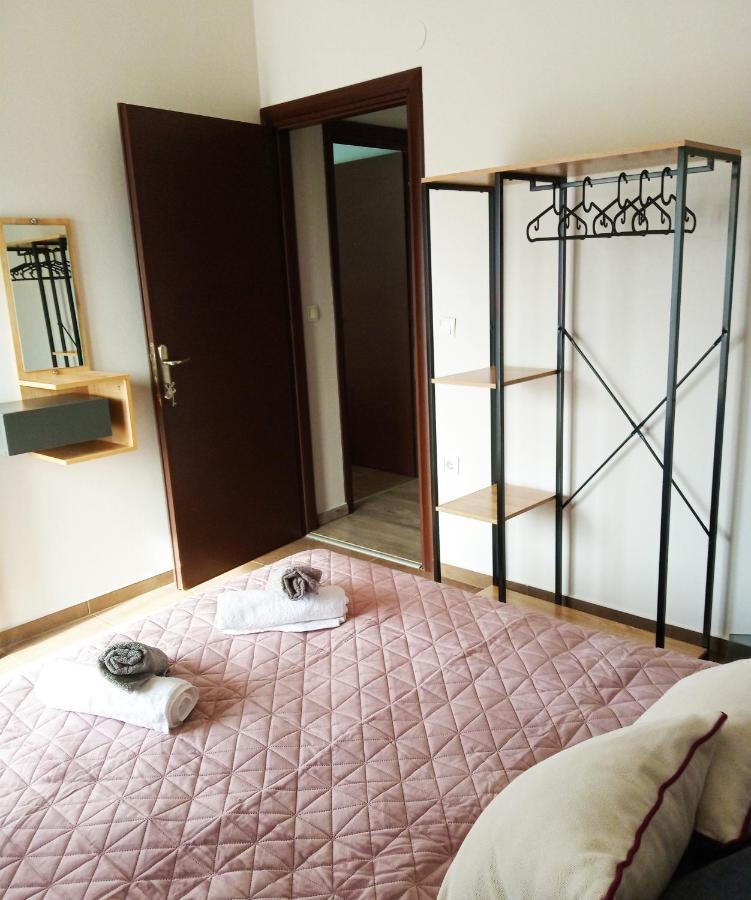 Nikolas Appartement *