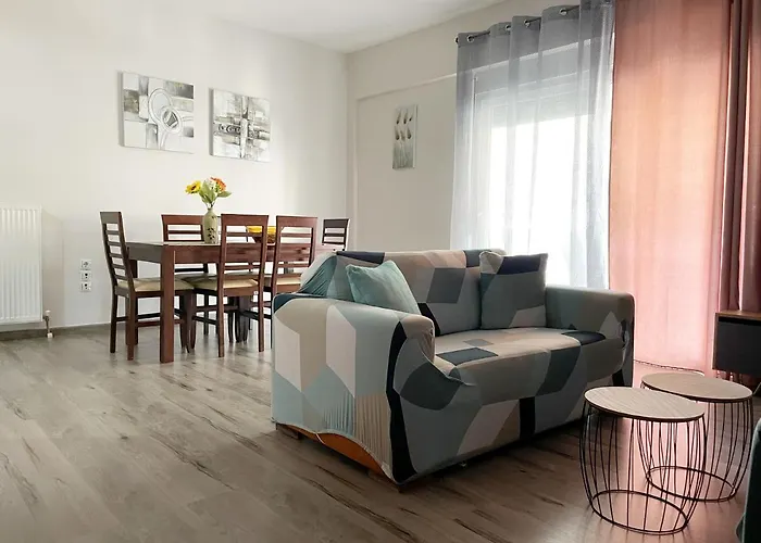 Nikolas Apartment